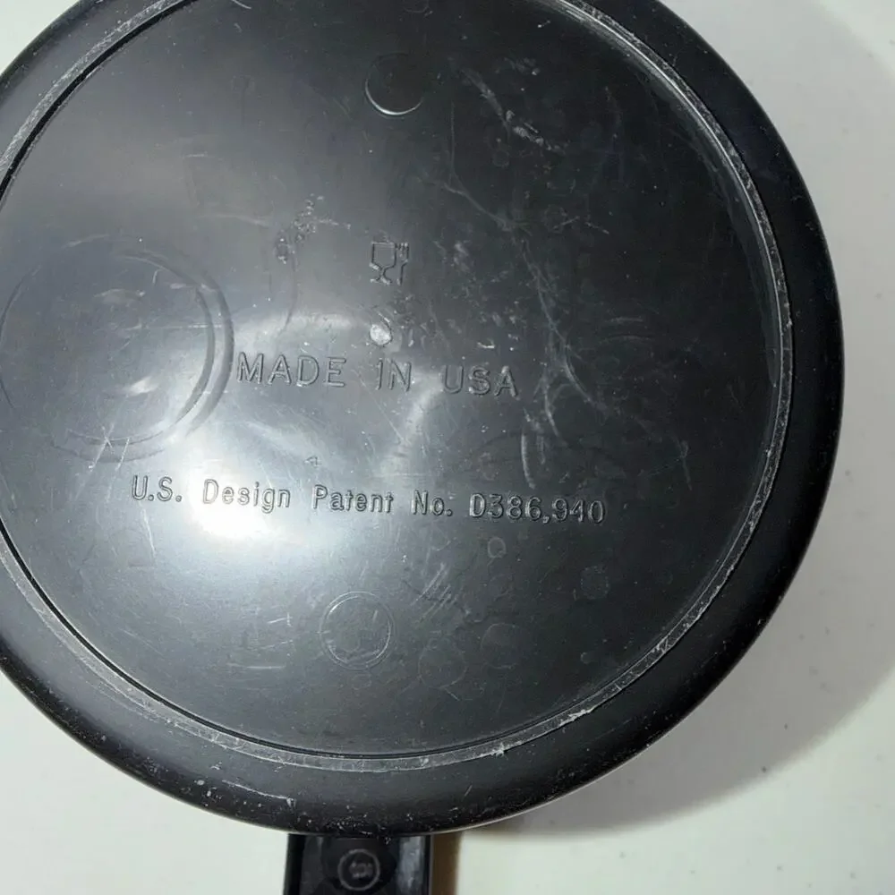 Pampered Chef Small Micro Cooker #2776 Microwave Rice Steamer 1 Qt 4 Cup Black